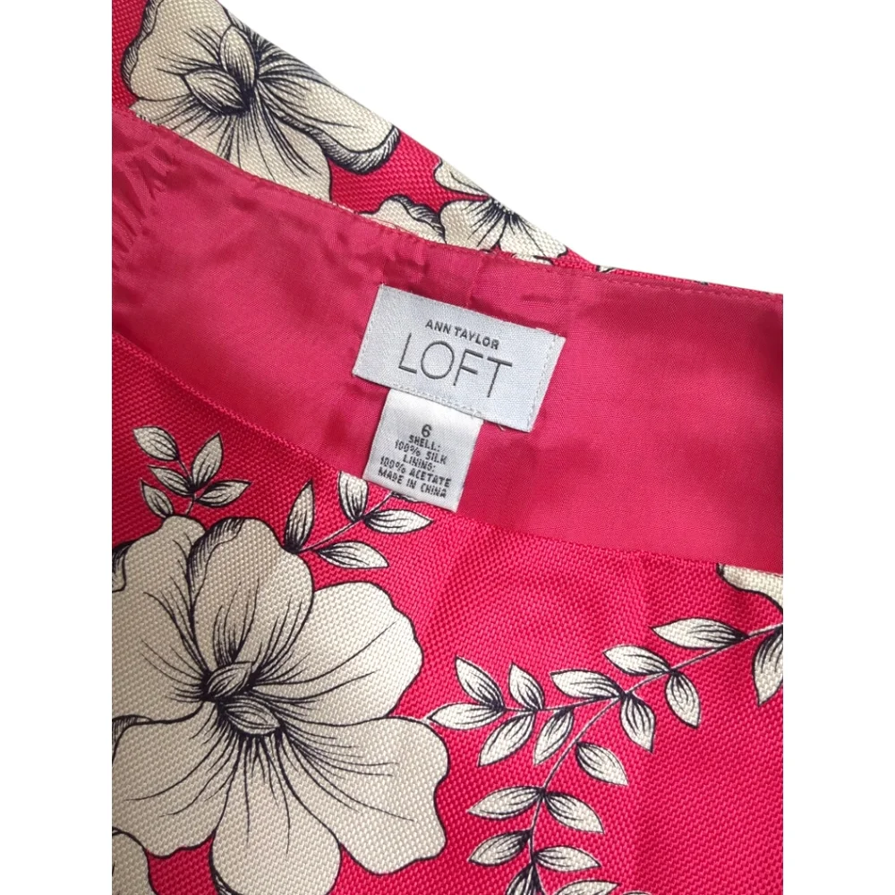 Ann Taylor LOFT 100% Silk Pink Floral Pencil Skirt Sz 6 - Picture 4 of 6